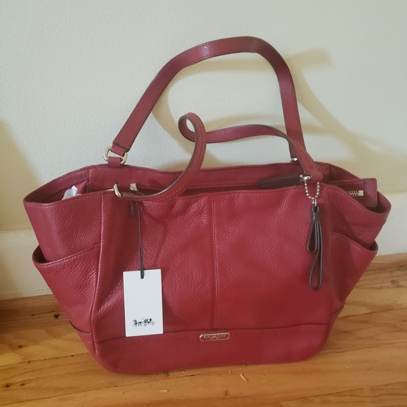 Coach Handbags - Leather Purse